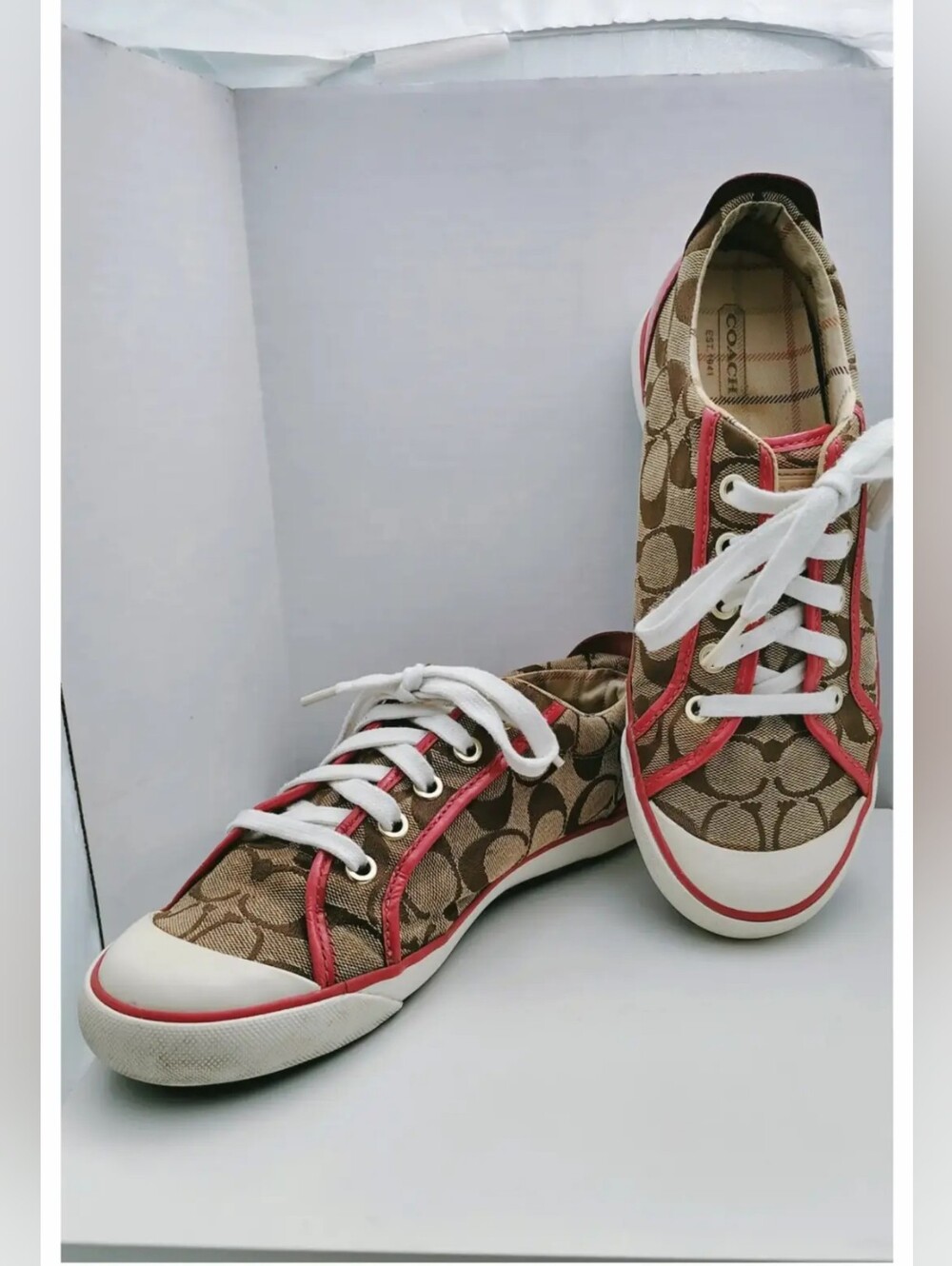 COACH 'Barrett' Women's Low Top Fashion Sneakers - Tan & Brown w/Red Trim - 8.5